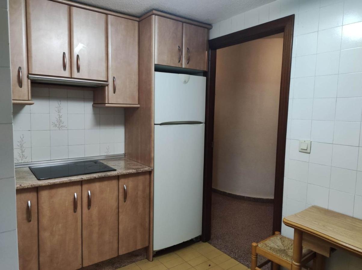 10-46-1- Комната В Квартире Для 4 Человек В Аликанте Аліканте Екстер'єр фото